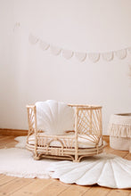 Load image into Gallery viewer, ‘White Pearl’ Velvet Garland with Half Moons