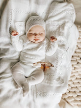 Load image into Gallery viewer, Oatmeal Sienna Clip in Rose Gold